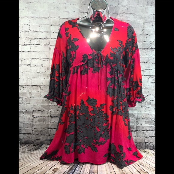 Dept Dresses & Skirts - DEPT red magenta grey floral silk tunic dress sz S